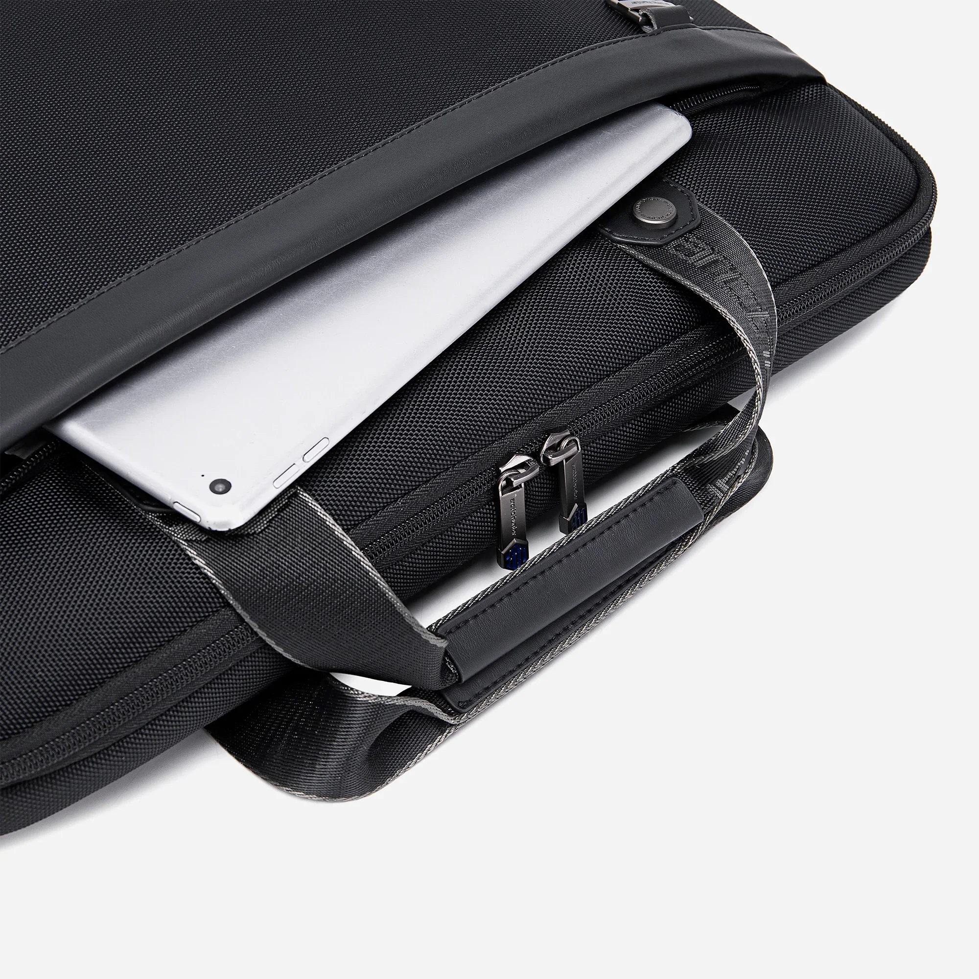 GW0022 Black - arctichunter-eg