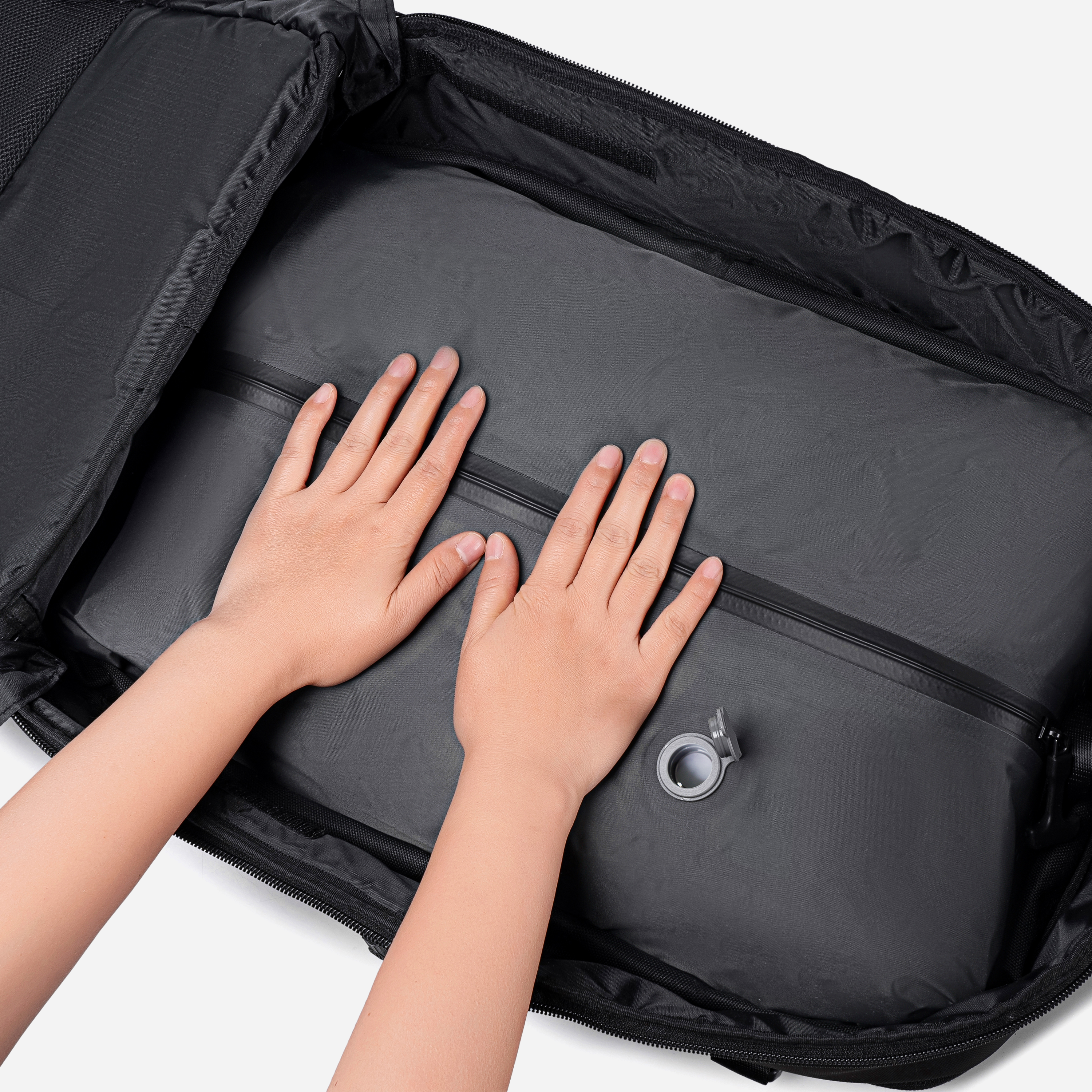 LG00866 Black arctichunter-eg