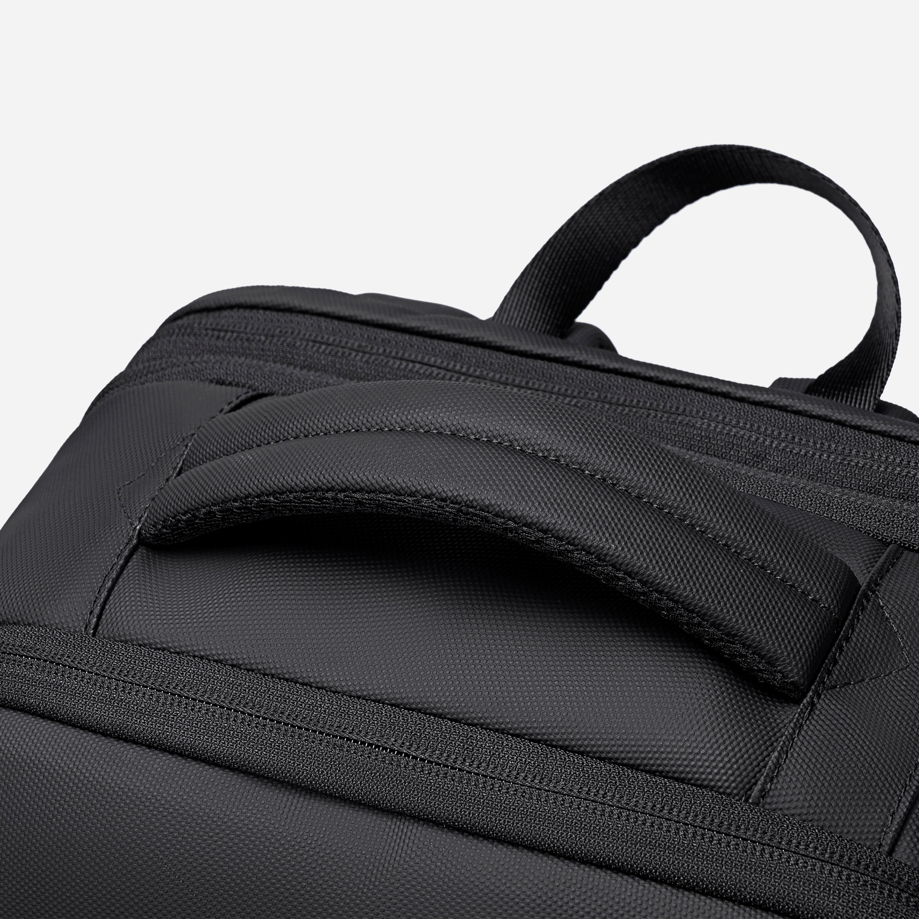 B00865 BLACK arctichunter-eg