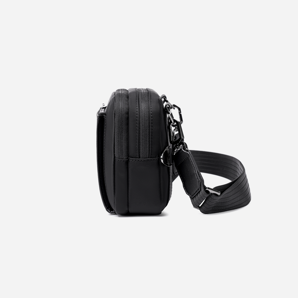 XB00826 Black arctichunter-eg
