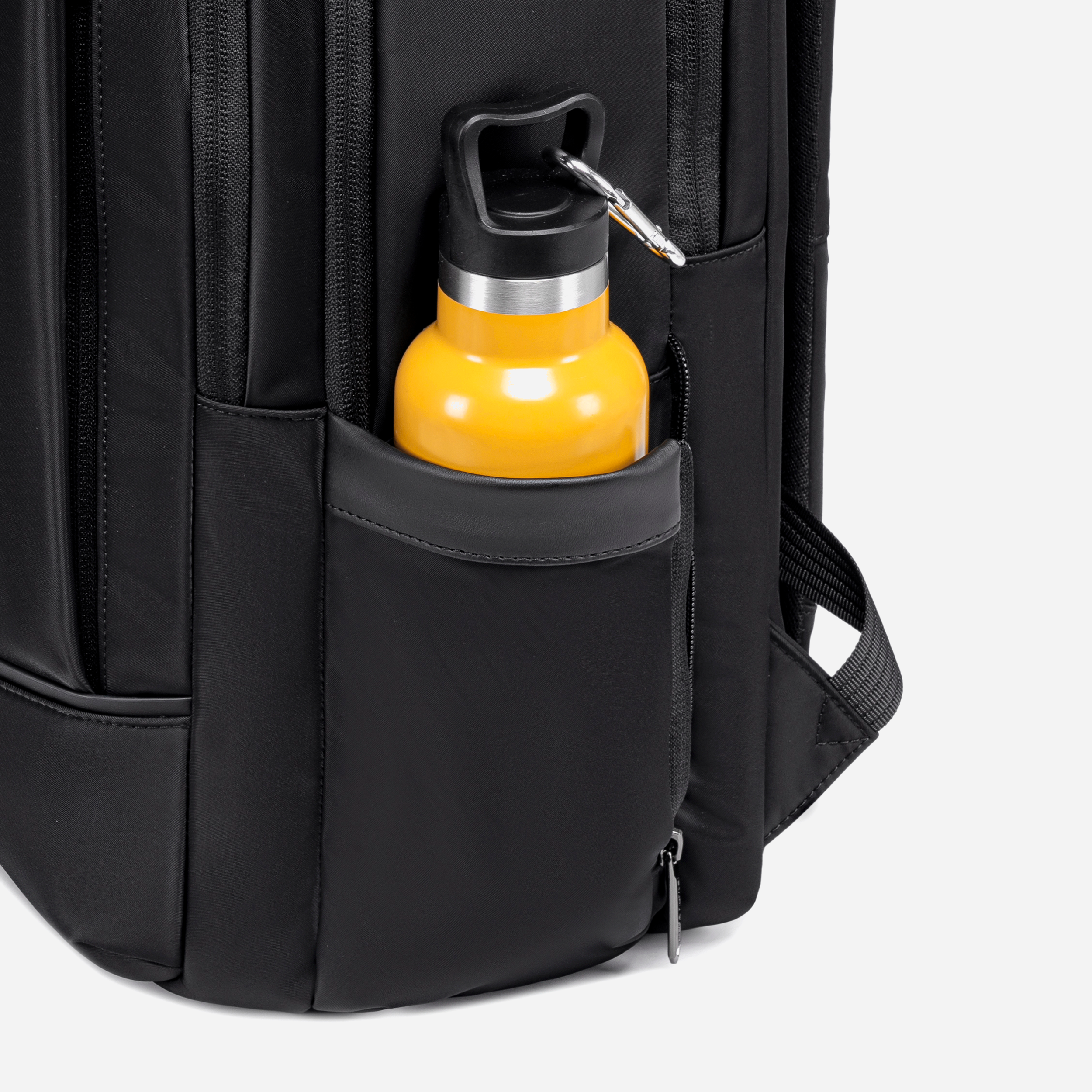 B00810 Black arctichunter-eg