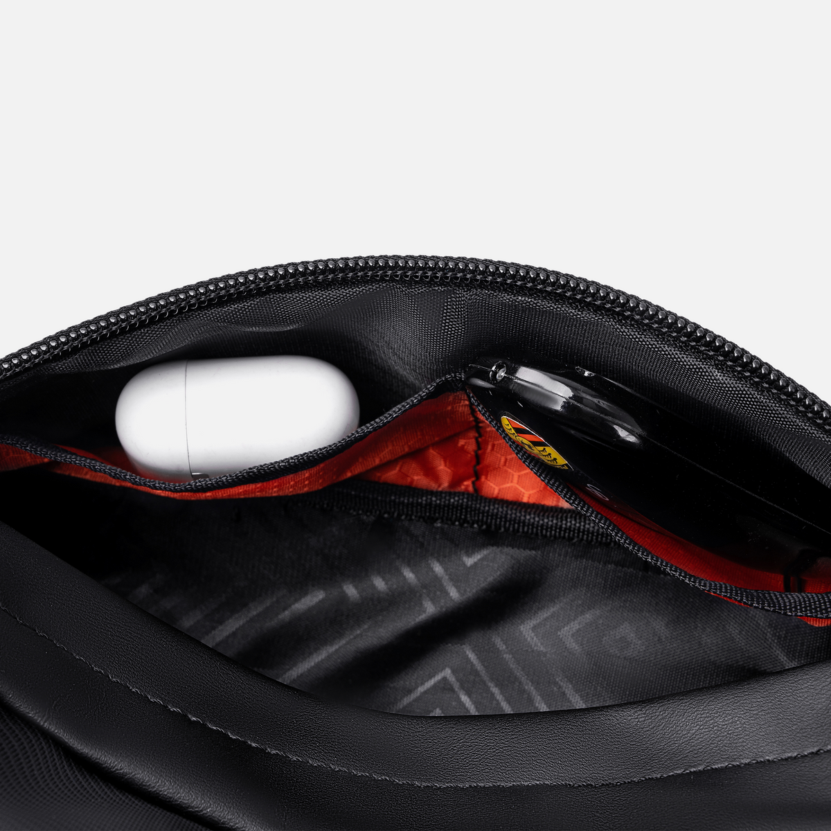 GXB01053 Black