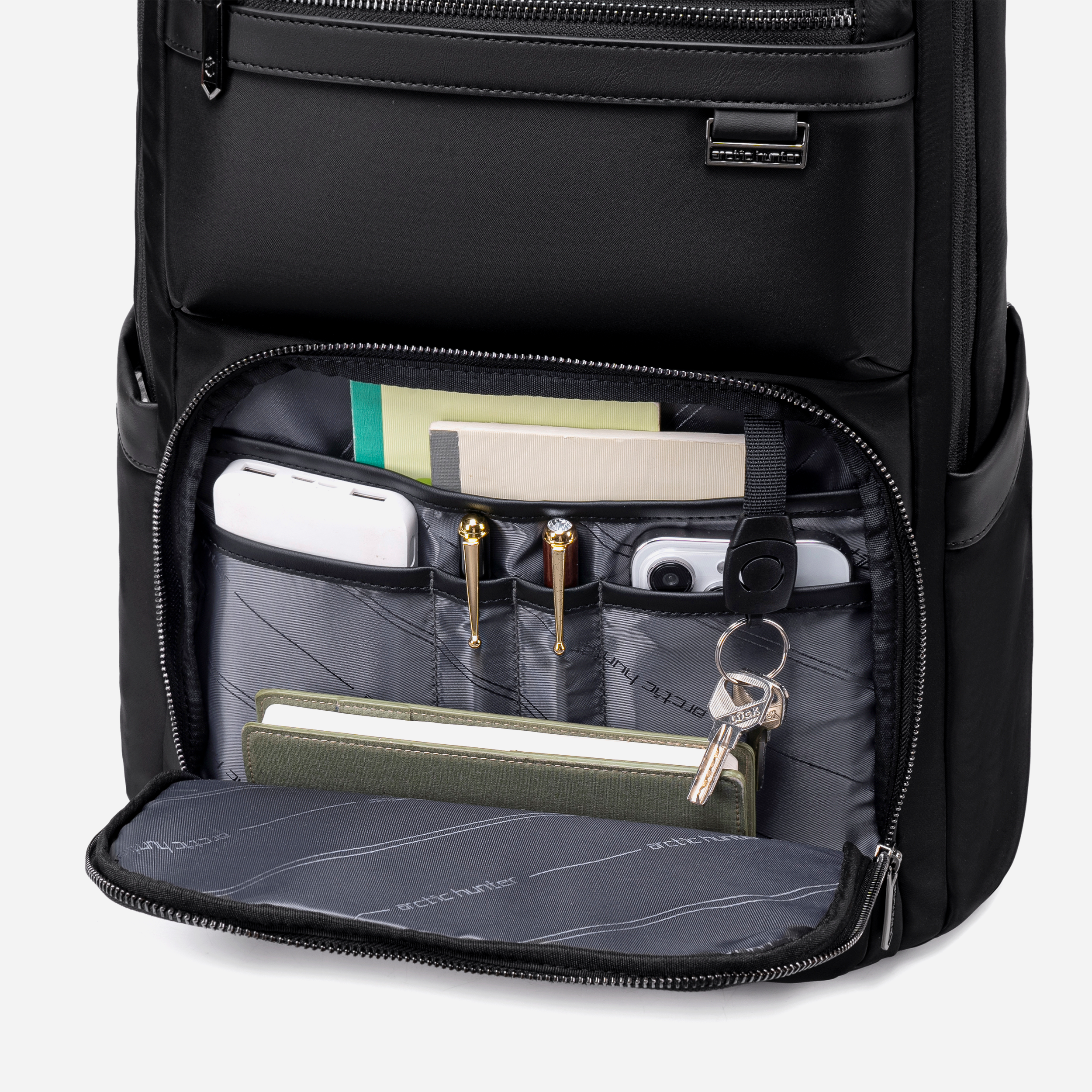 B00808 Black arctichunter-eg