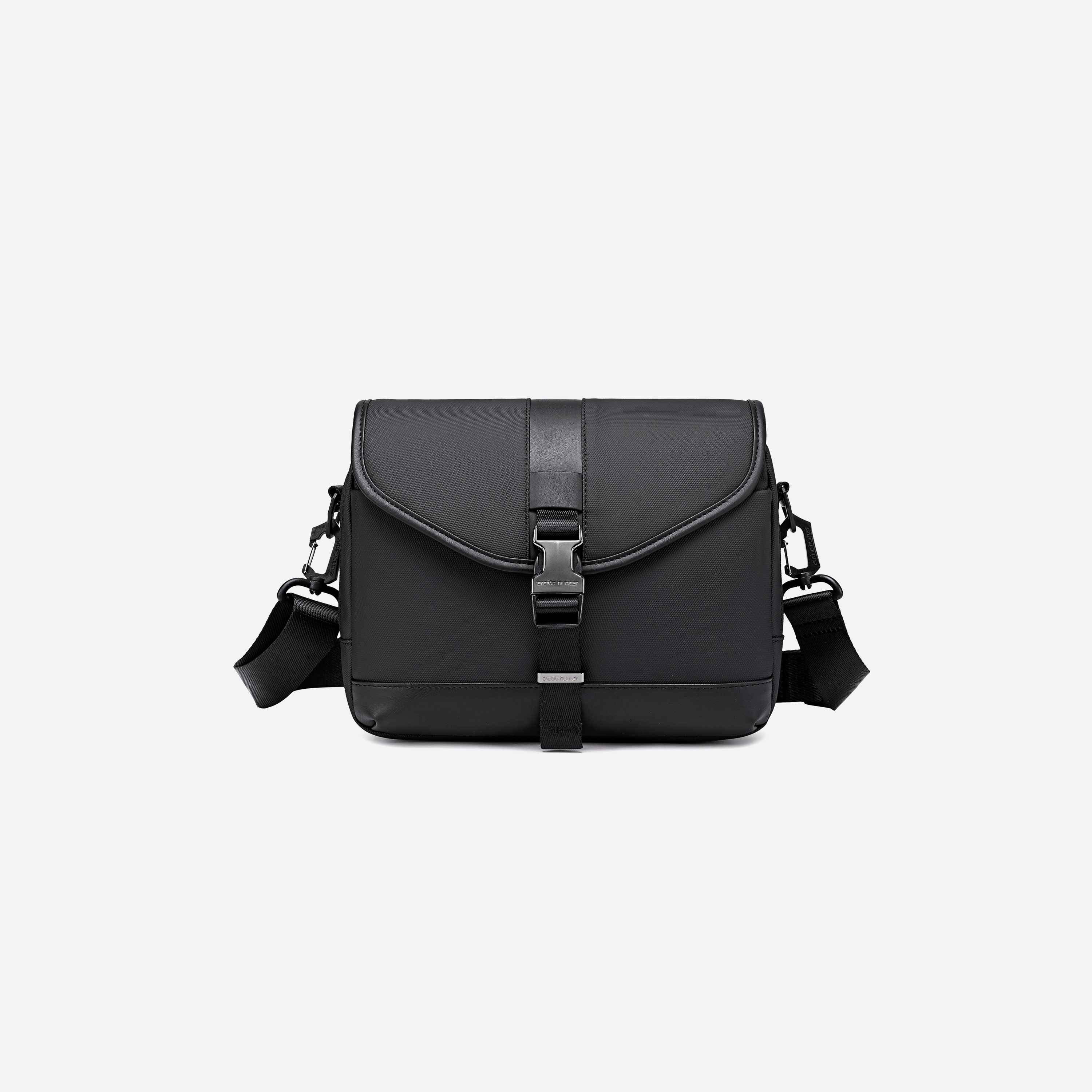 B00865 BLACK arctichunter-eg