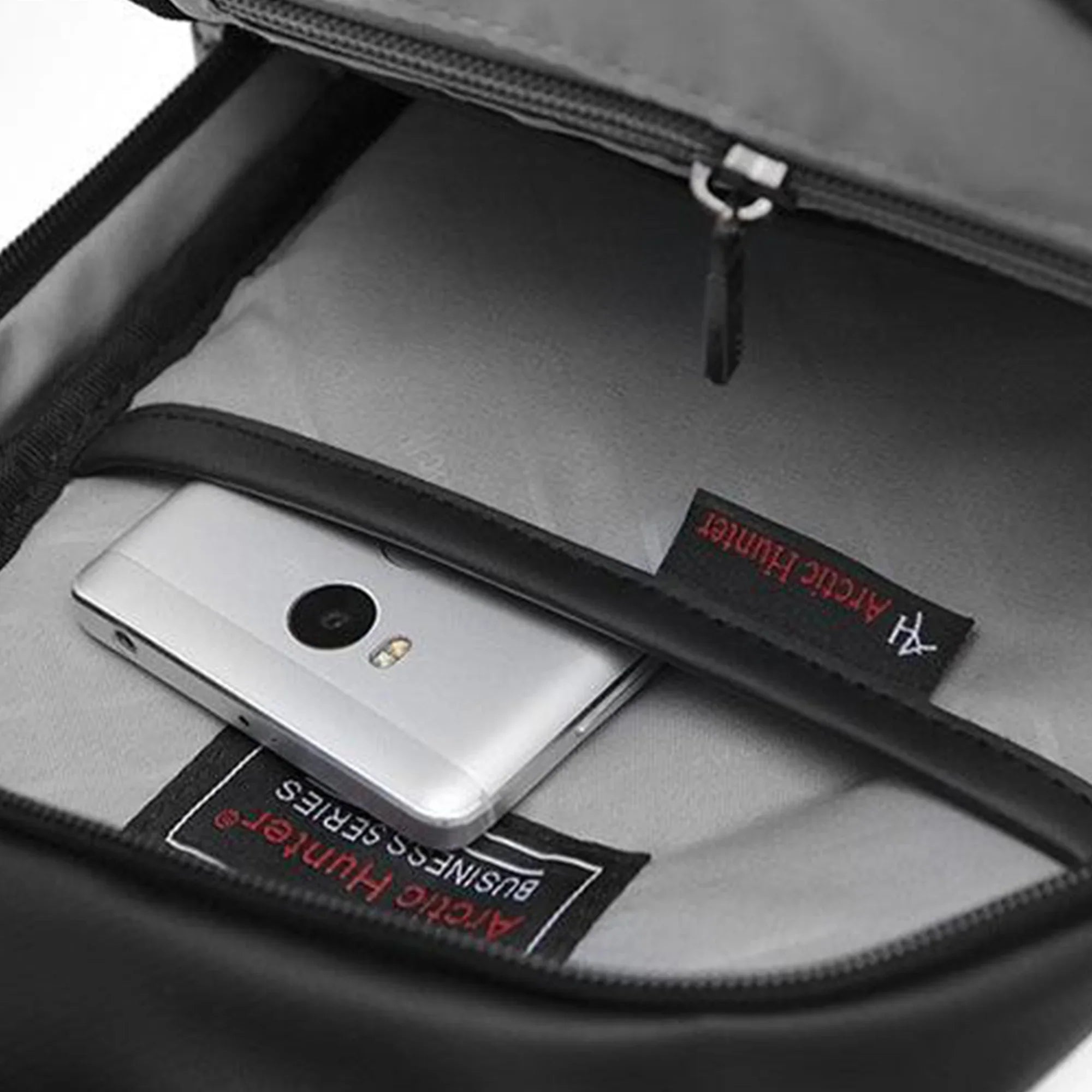 XB00060 Black - arctichunter-eg