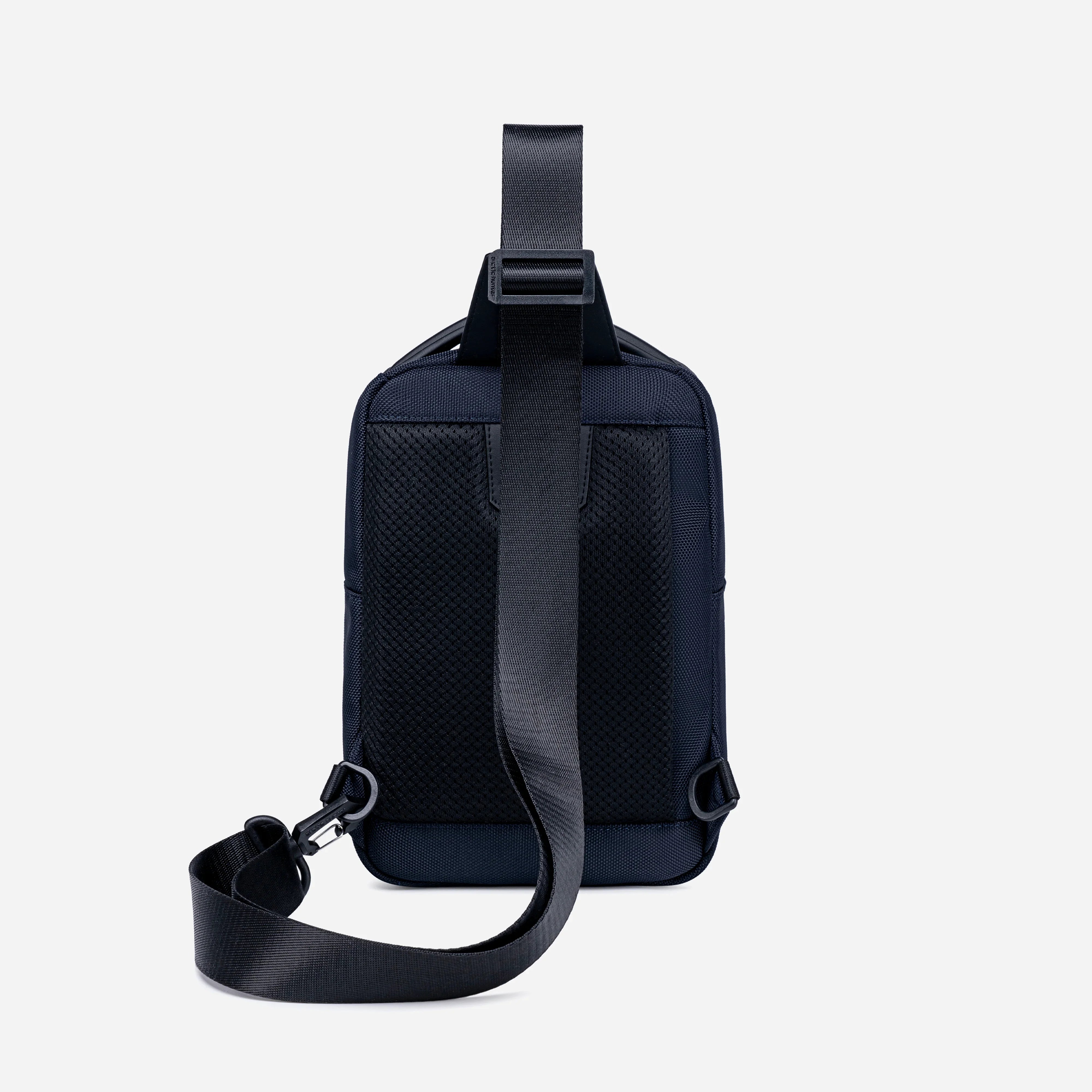 XB00678 Blue - arctichunter-eg