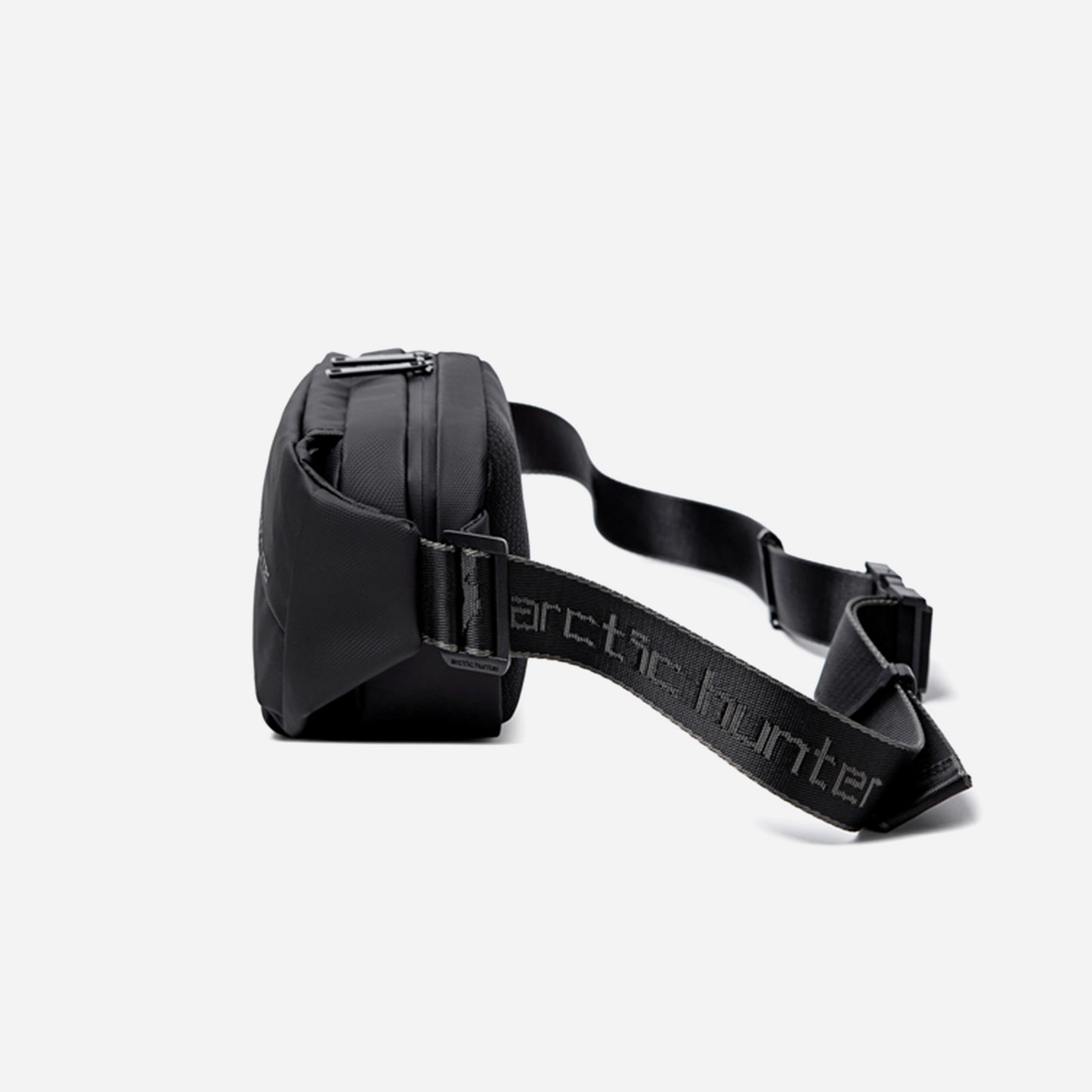 YB00029 Black