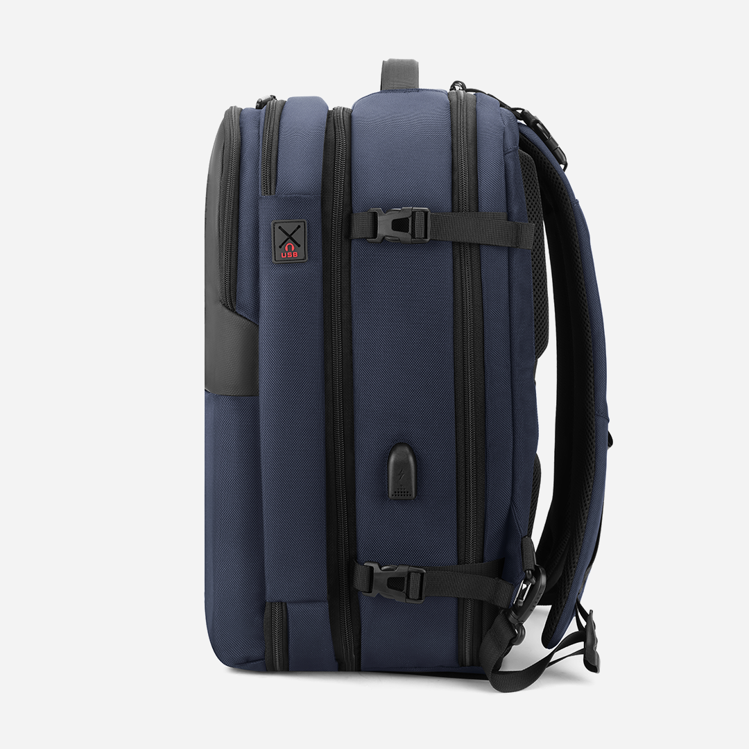 B00382 Blue arctichunter-eg