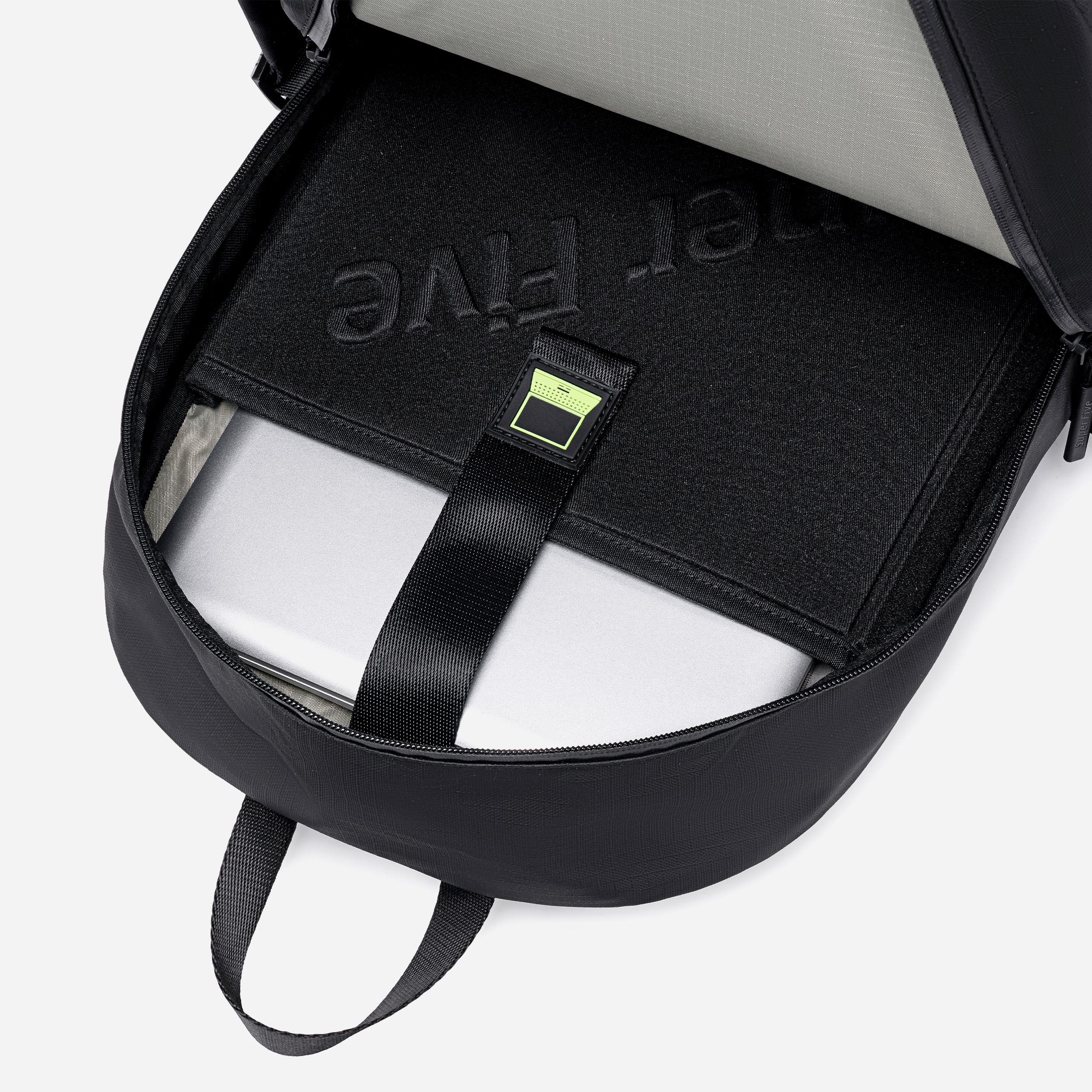 FB00700 Black Super5