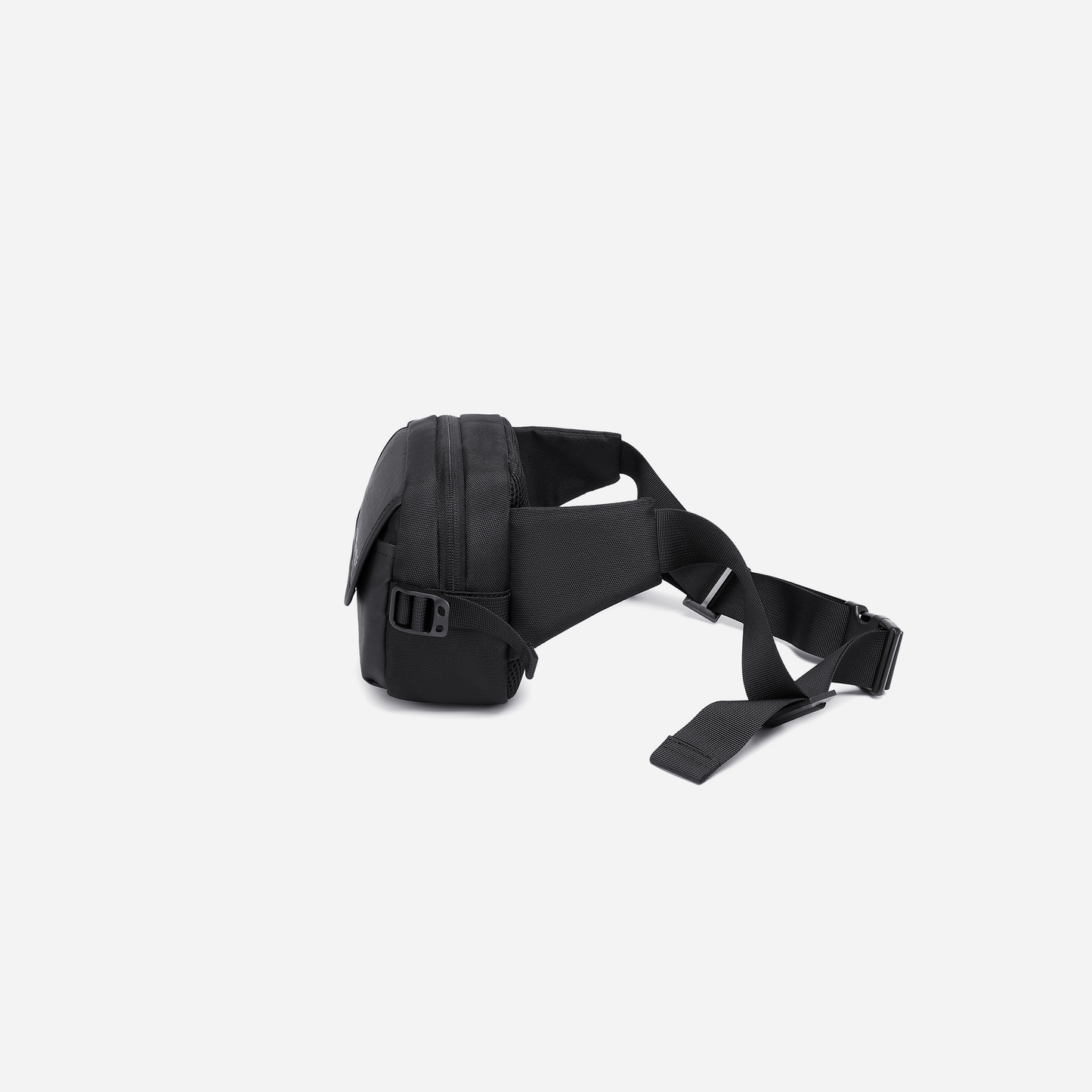 Y00028 Black