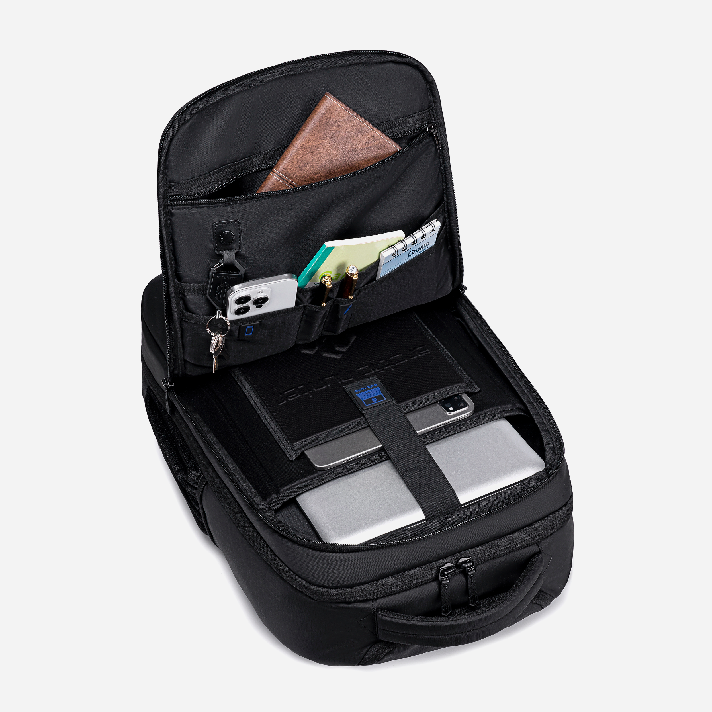 LG00657-1 Black Arctic Hunter