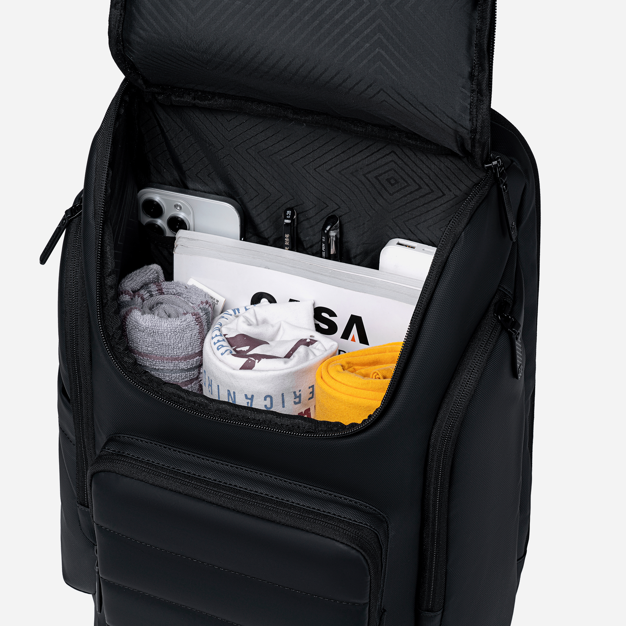 GB00712 Black