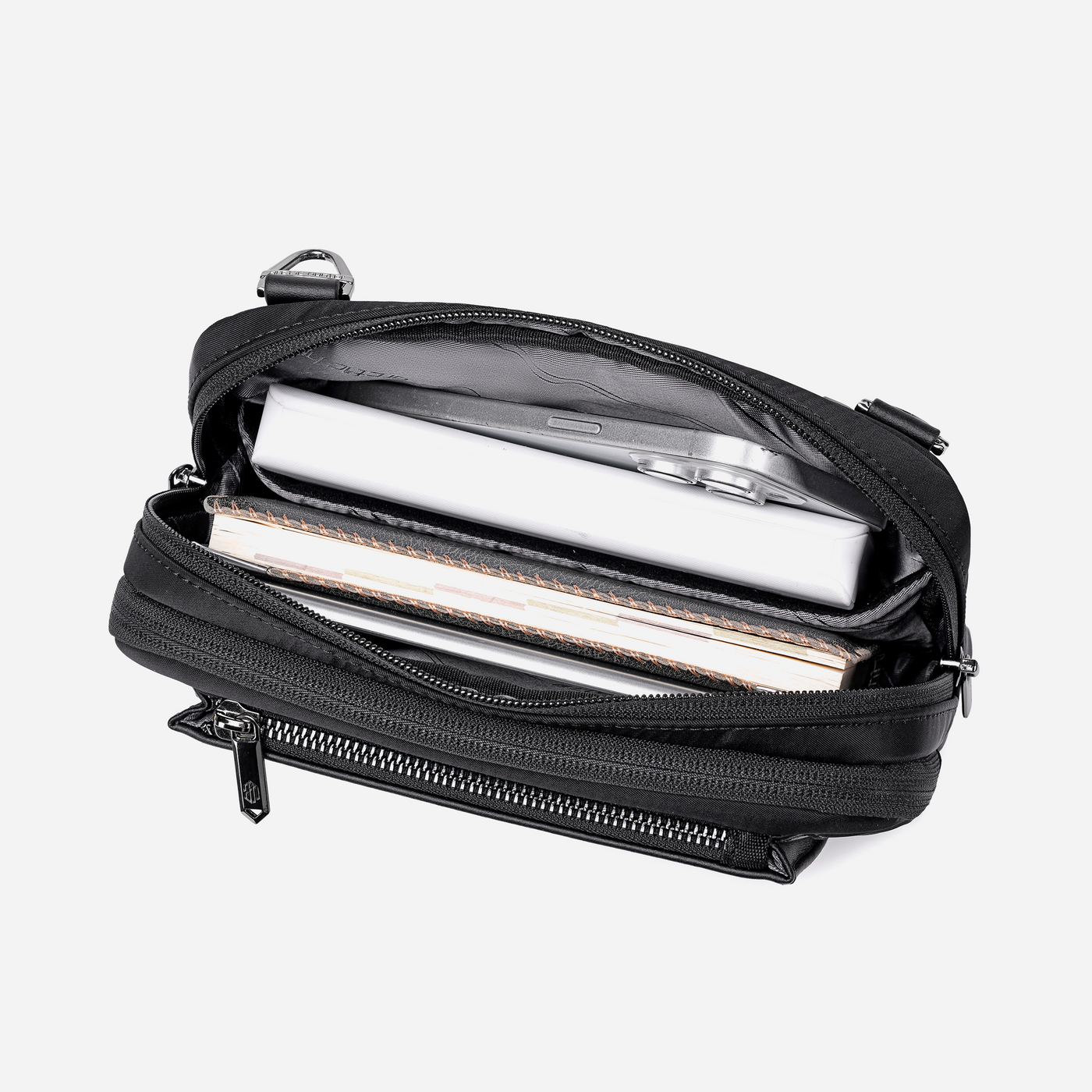 XB00826 Black arctichunter-eg