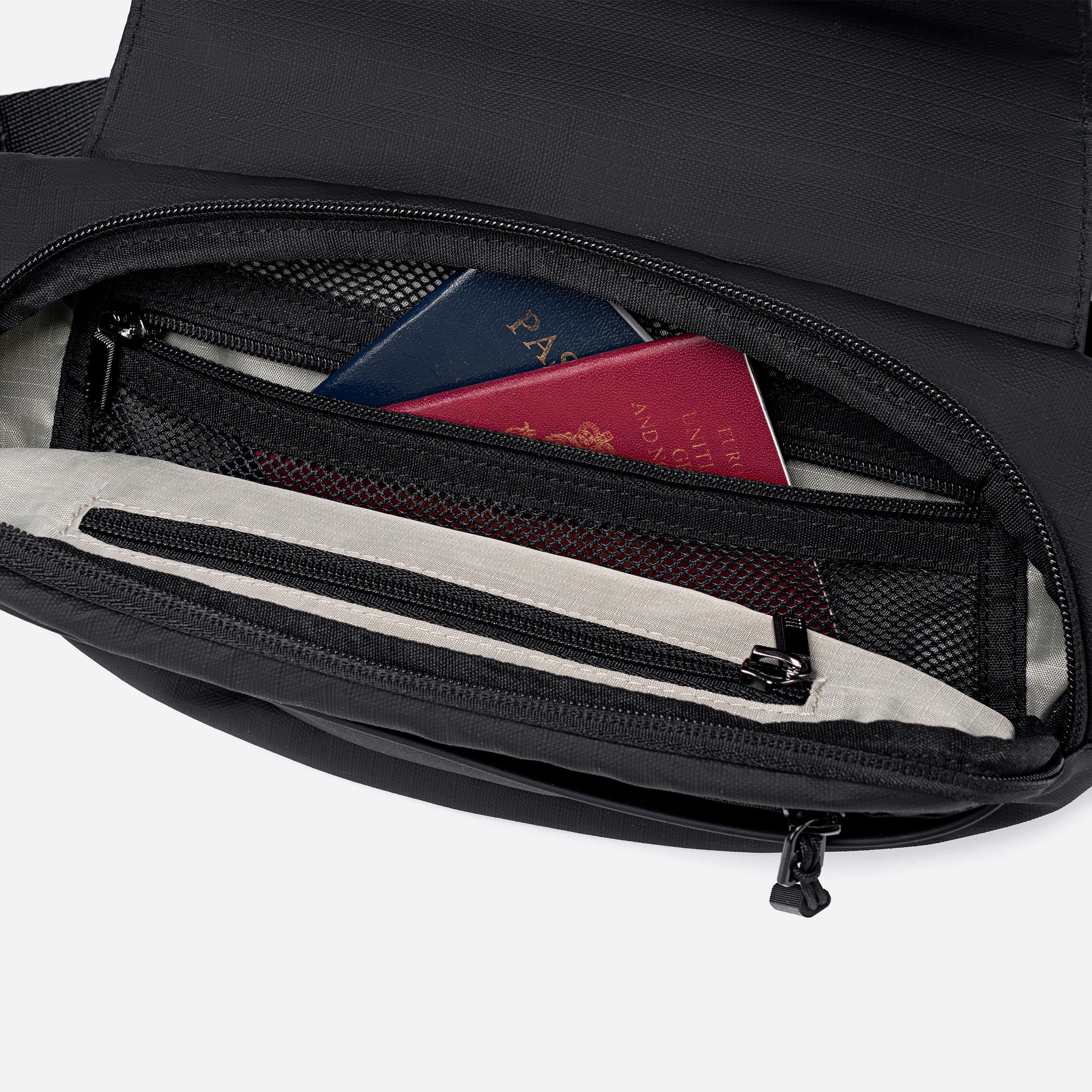 FYB00739 Off White Super5