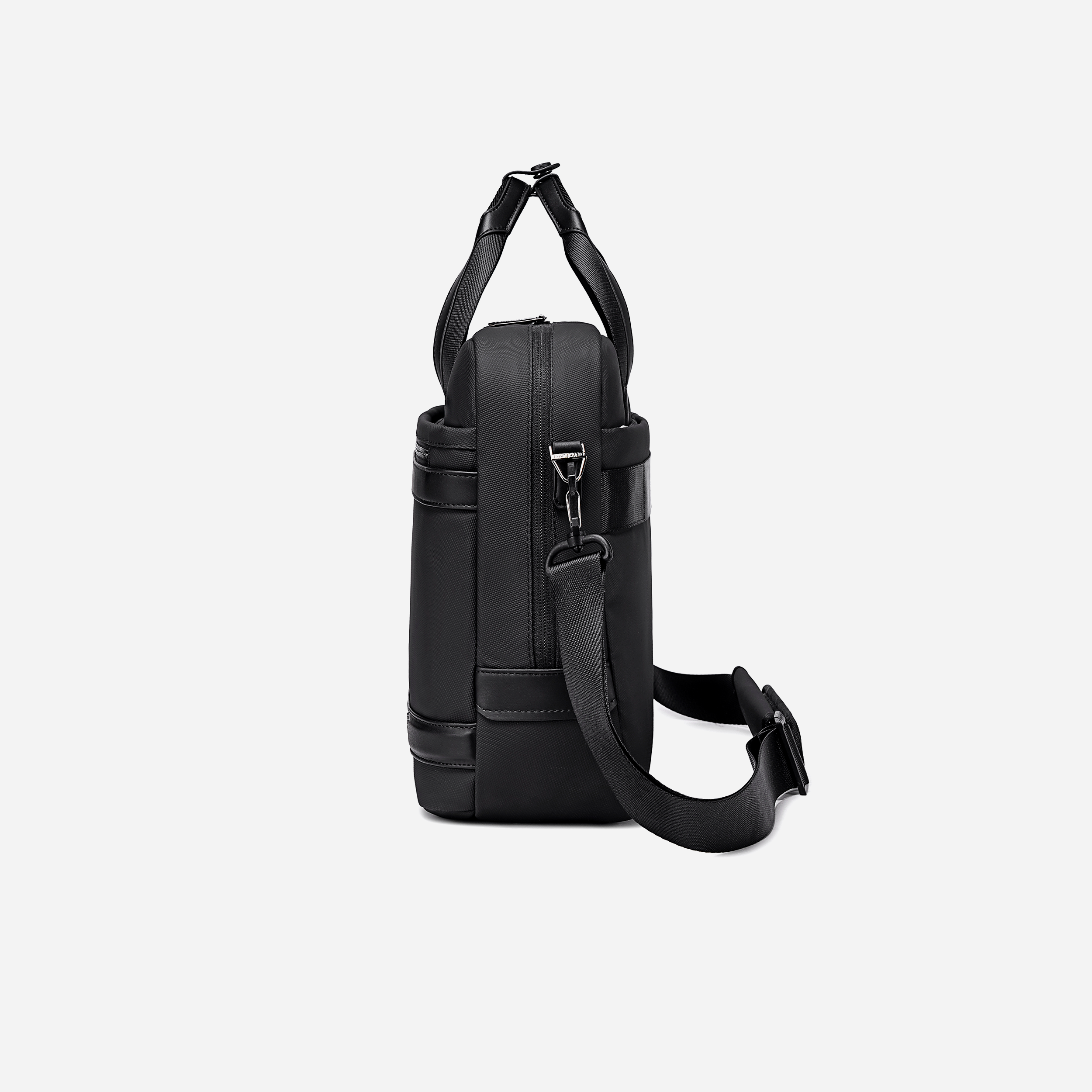 GWB00888 Black arctichunter-eg