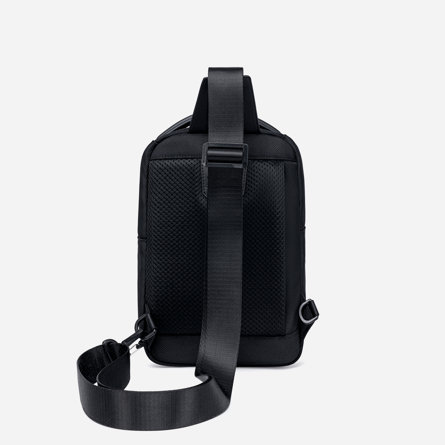 XB00678 Black