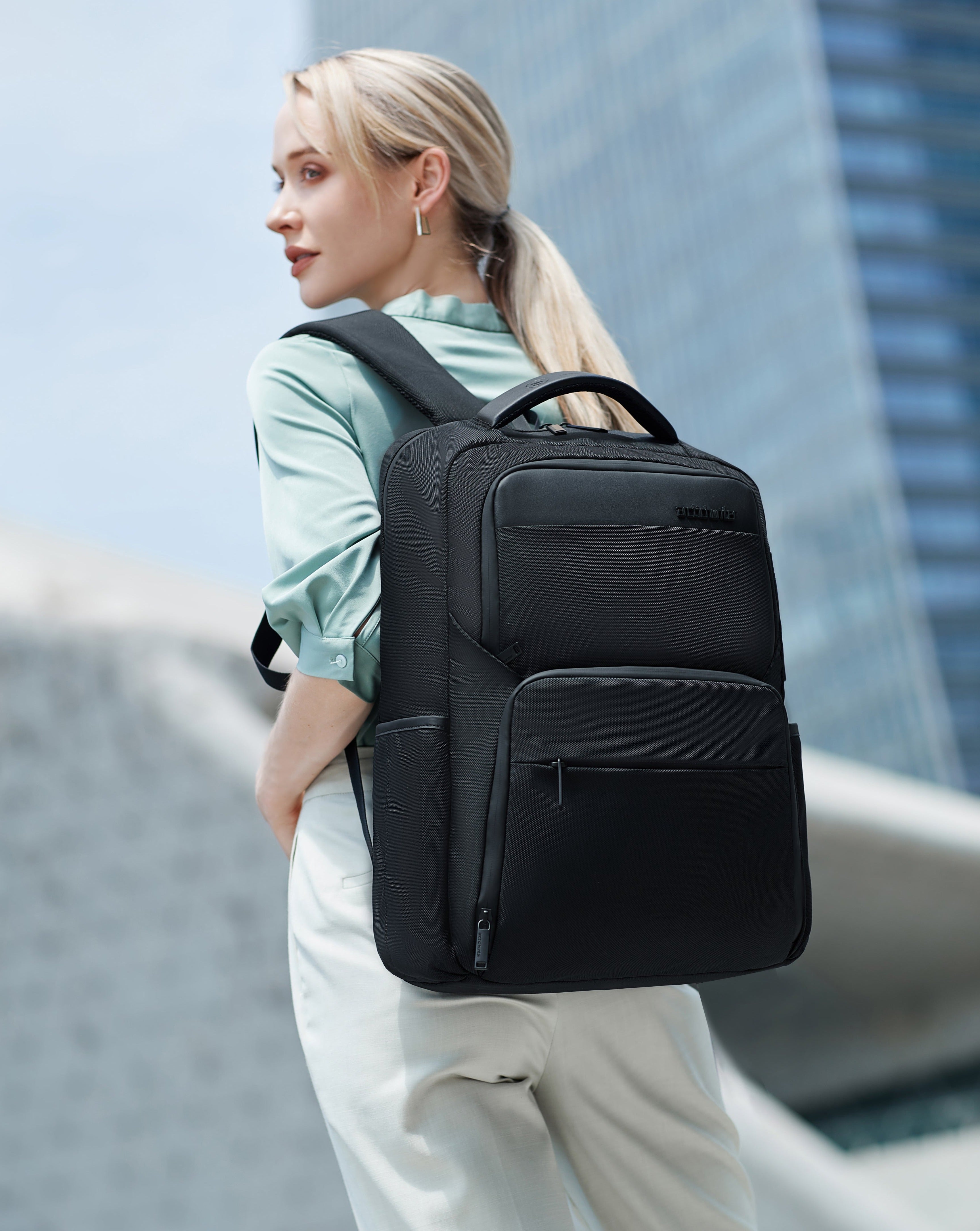 B00113 - arctichunter-eg