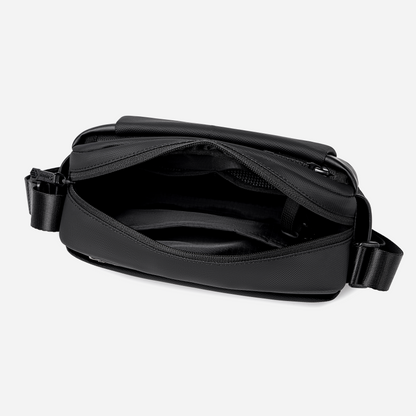 K00943 Black arctichunter-eg