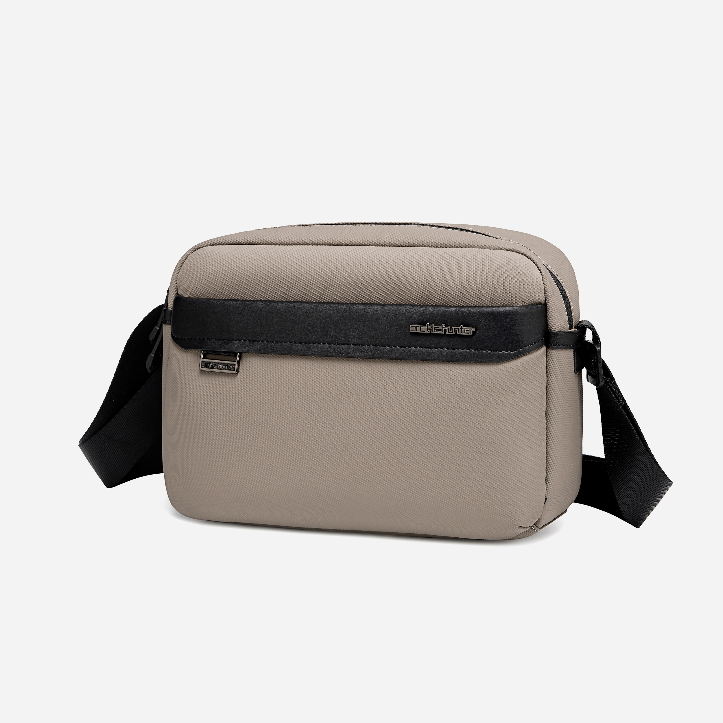 KB00944 Beige Arctic Hunter