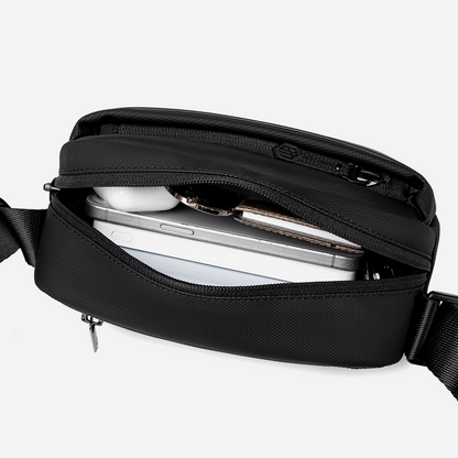 KB00946 Black arctichunter-eg