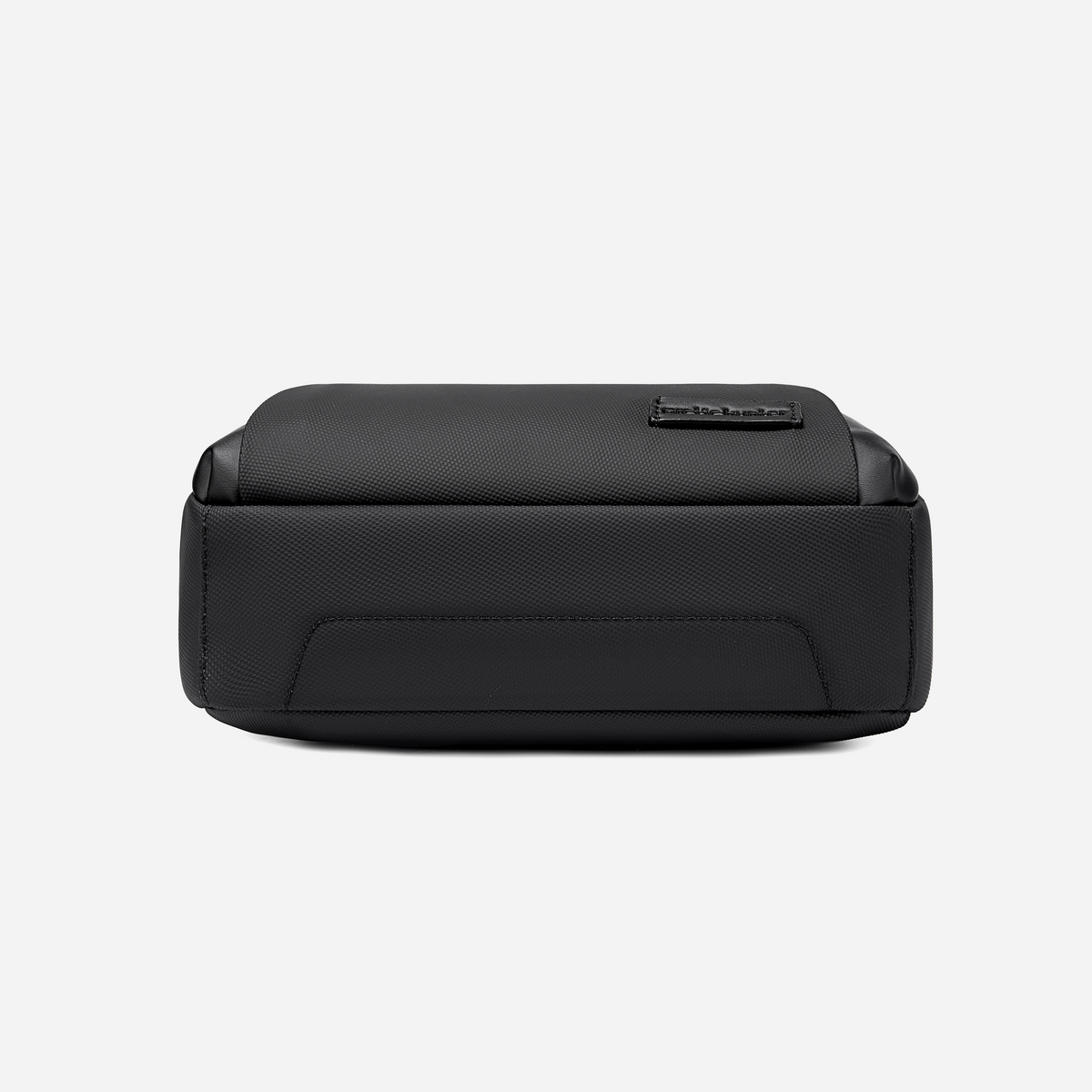 K00943 Black arctichunter-eg
