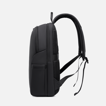 GB01029 Black