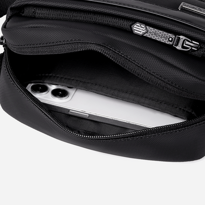 KB00946 Black arctichunter-eg