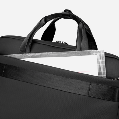 GWB00889 Black arctichunter-eg