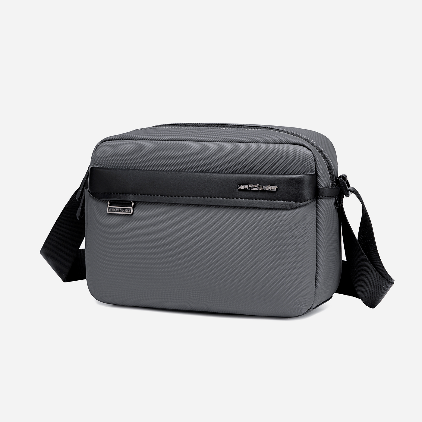 KB00944 Grey Arctic Hunter