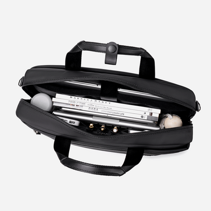 GWB00888 Black arctichunter-eg