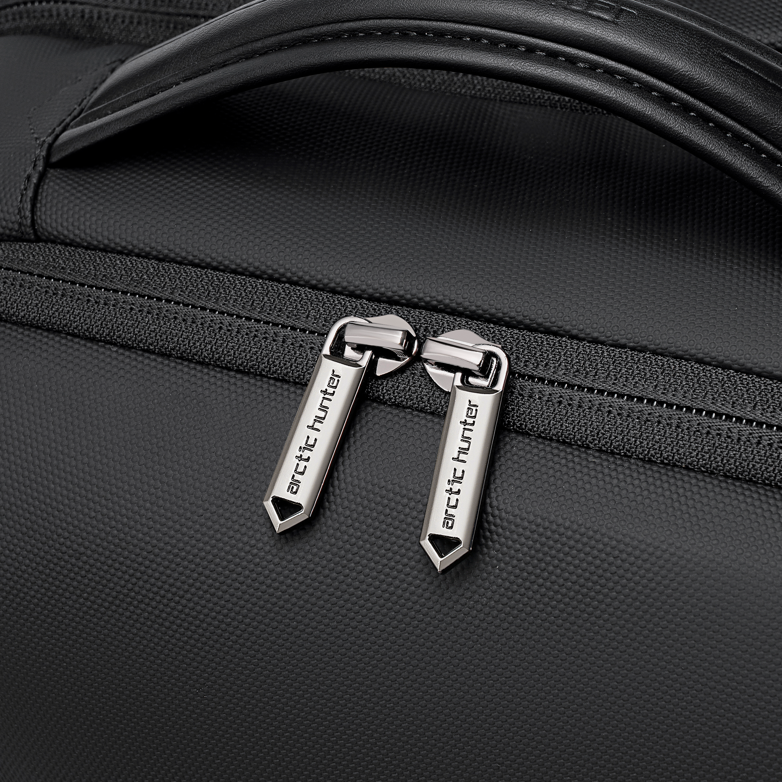 B00872 arctichunter-eg