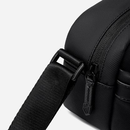 KB00946 Black arctichunter-eg