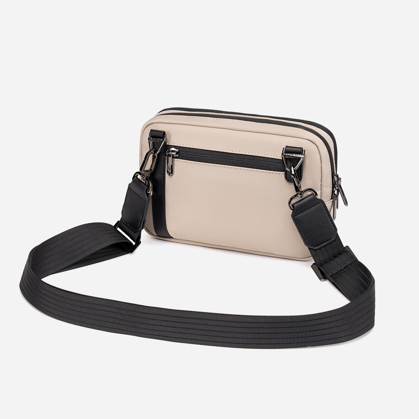 XB00826 Beige arctichunter-eg