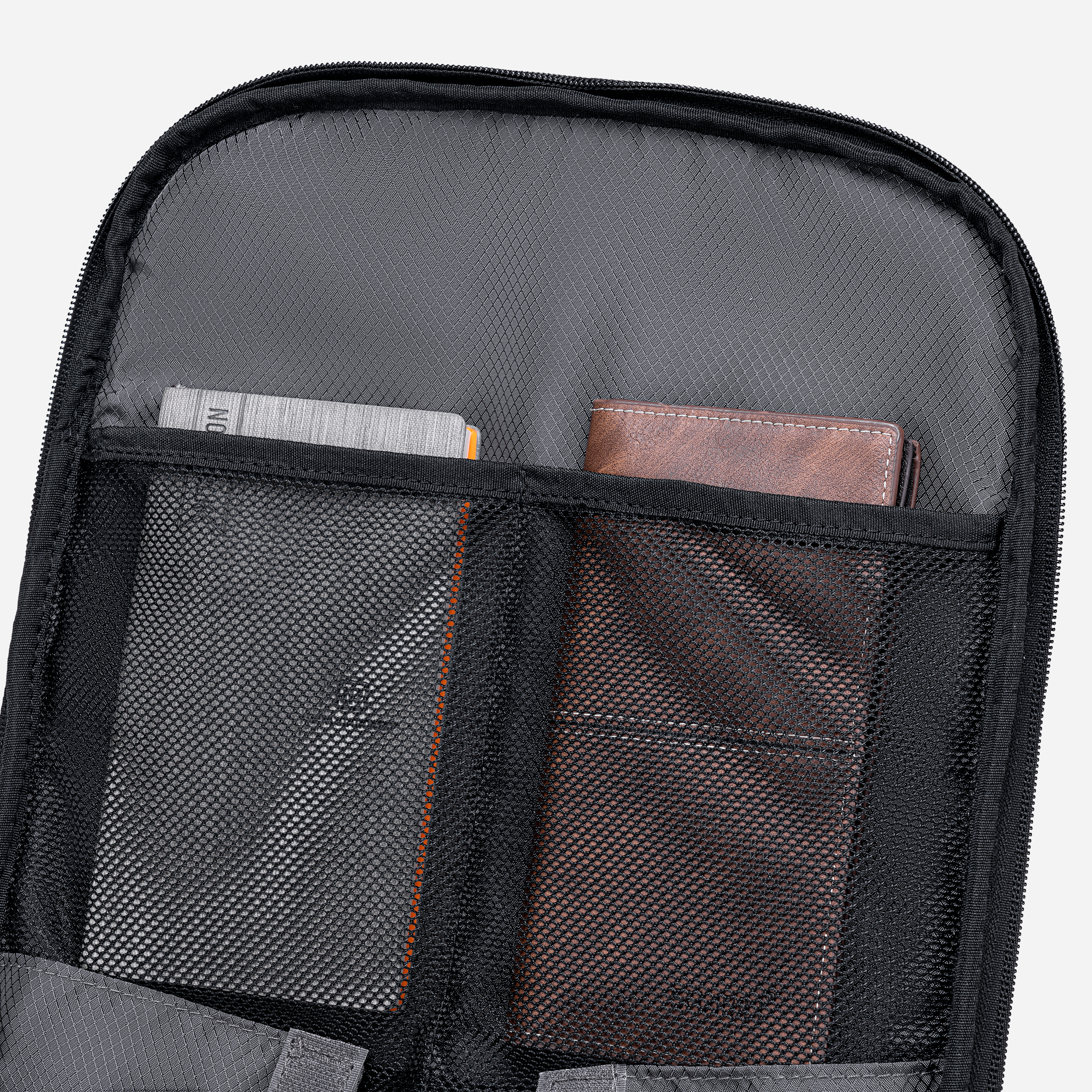 B00683 Blue arctichunter-eg