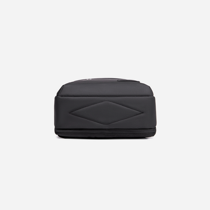 B00529 Black