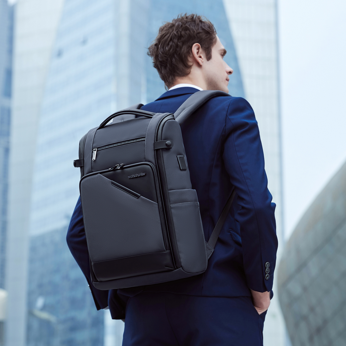 Arctic Hunter B00675 High Quality Multifunctional Adventure Business Backpack