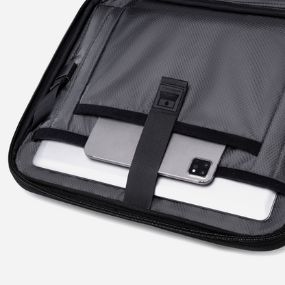 LGX006 Black arctichunter-eg