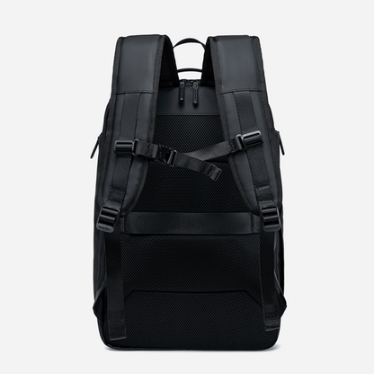 GB00712 Black