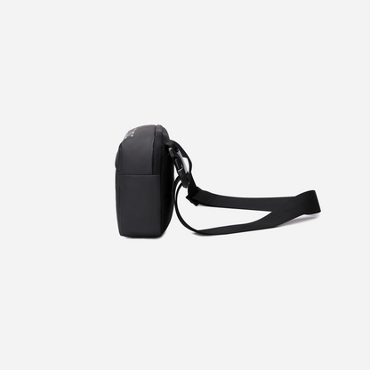 GXB00129 Black