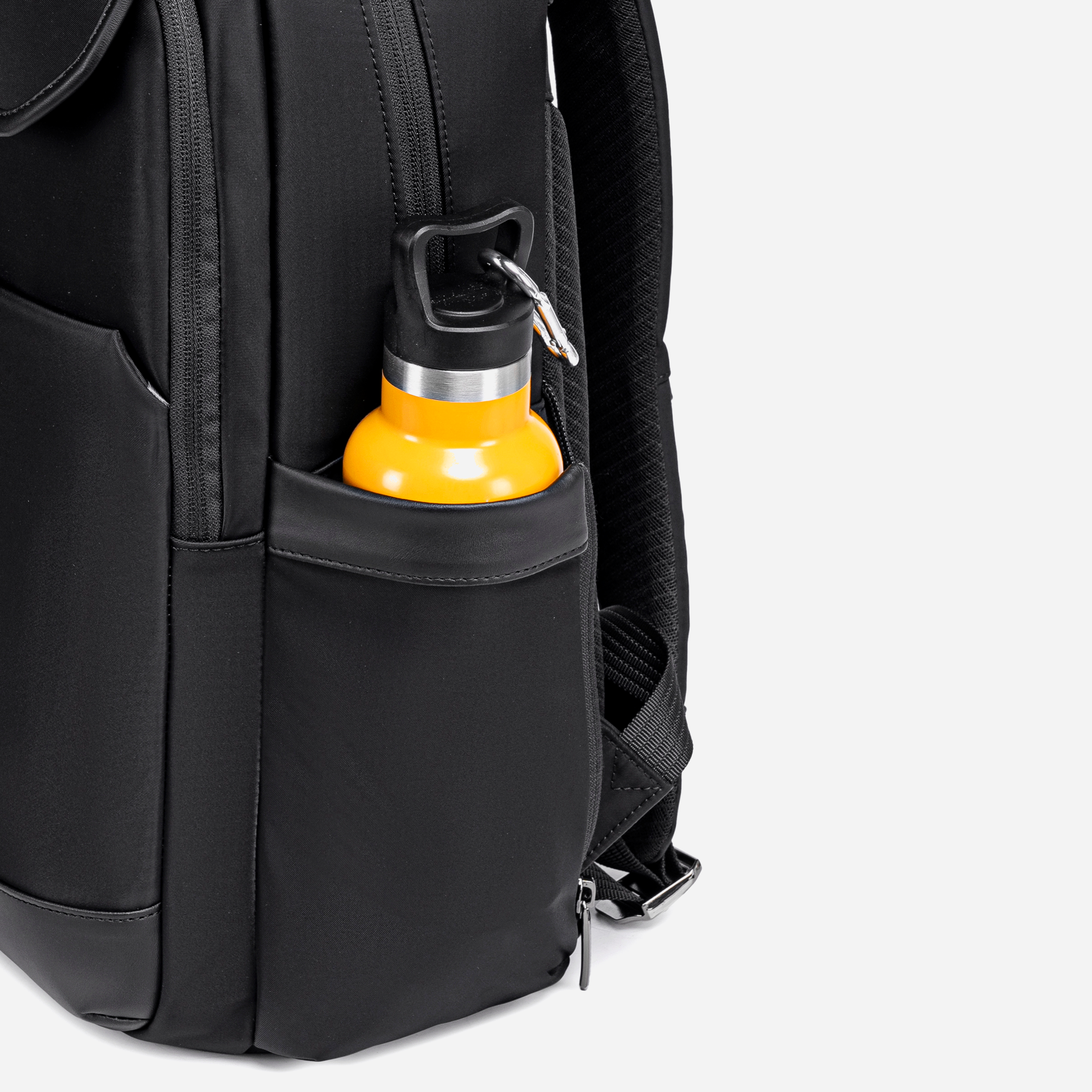 B00811 Black arctichunter-eg