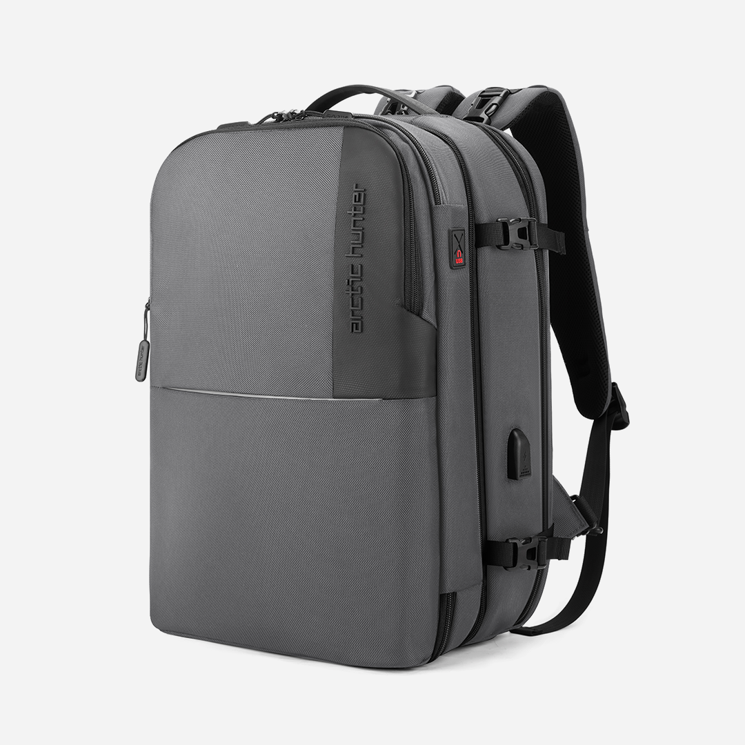 B00382 Grey arctichunter-eg