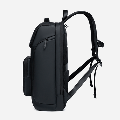 GB00712 Black