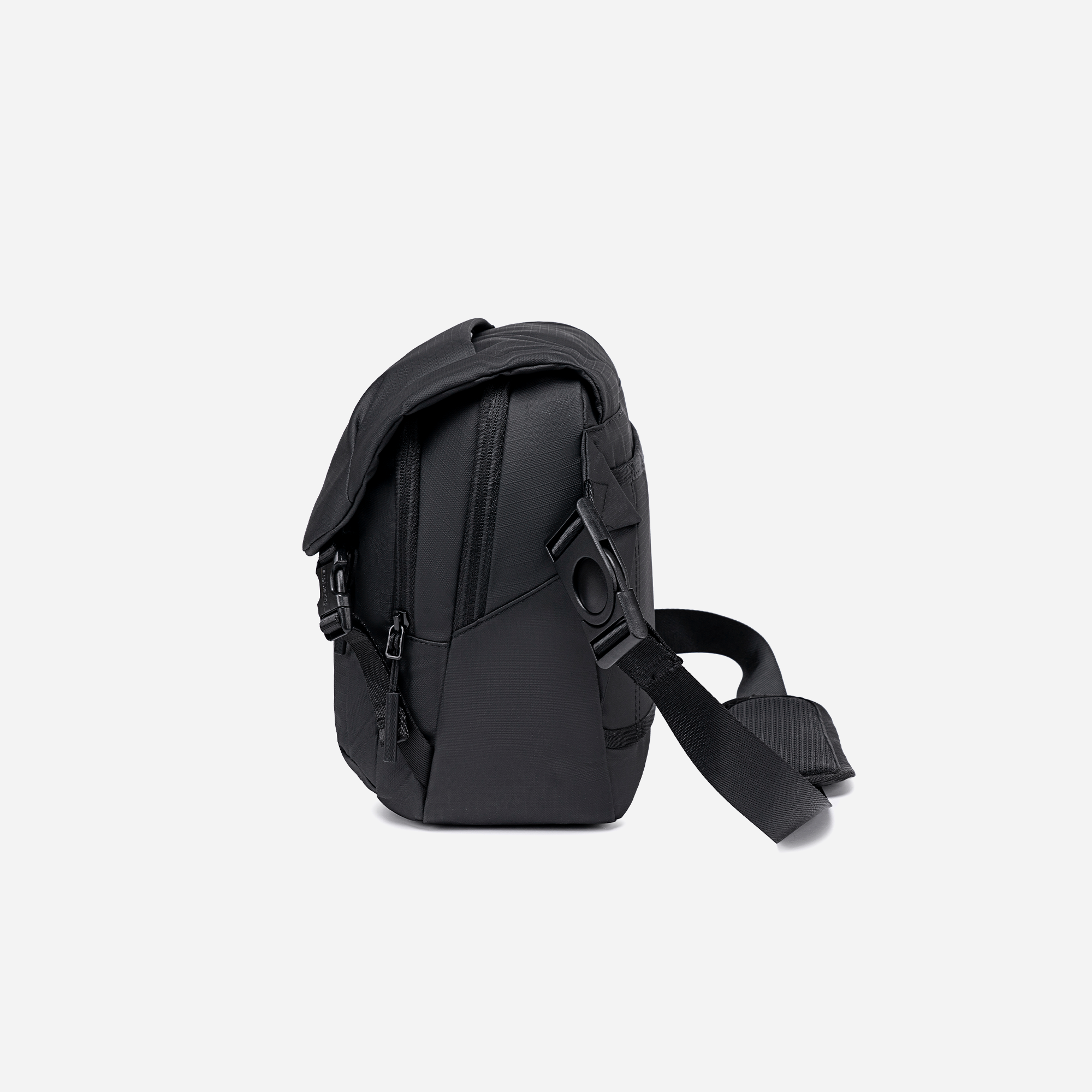 FKB00741 Black