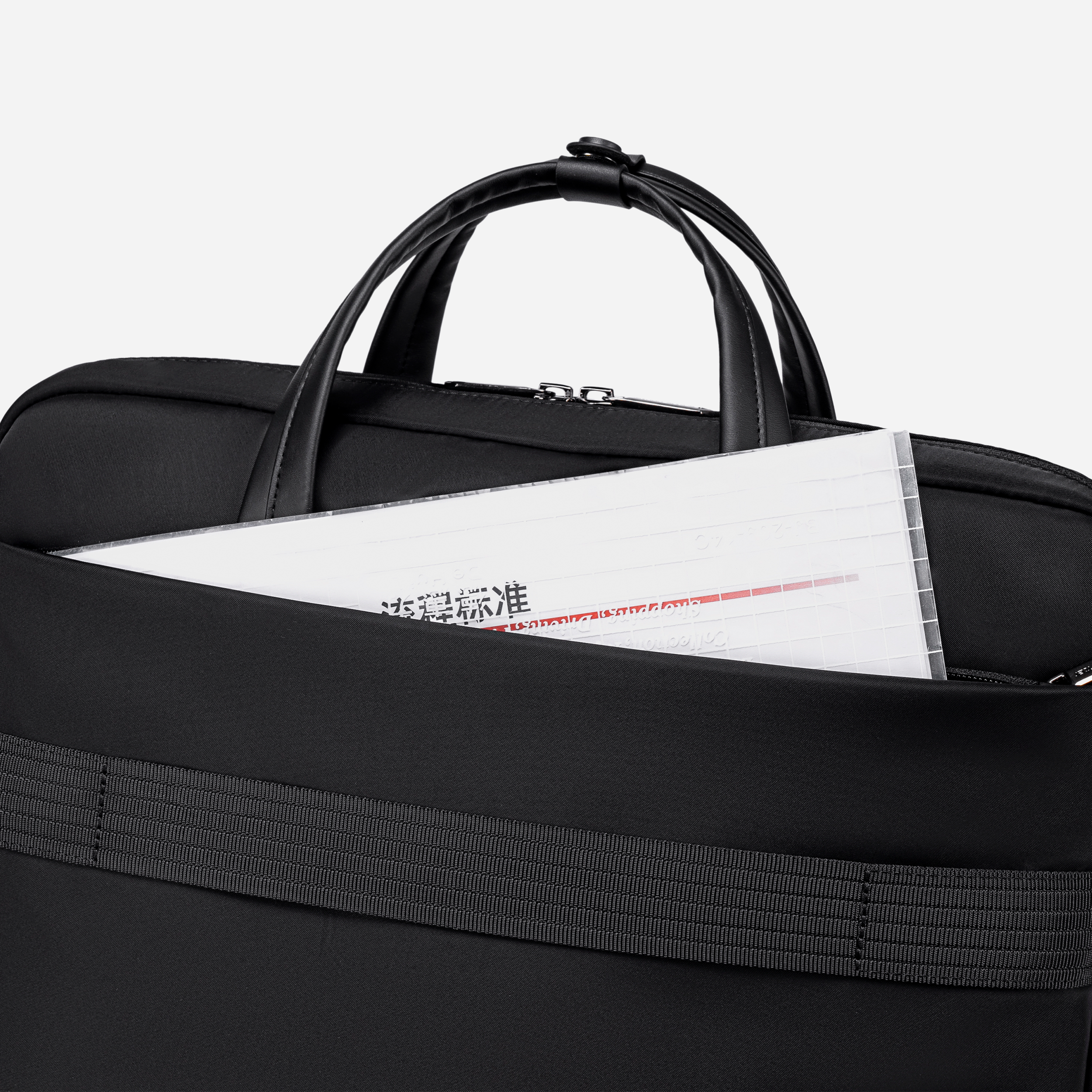 GWB00848 Black arctichunter-eg