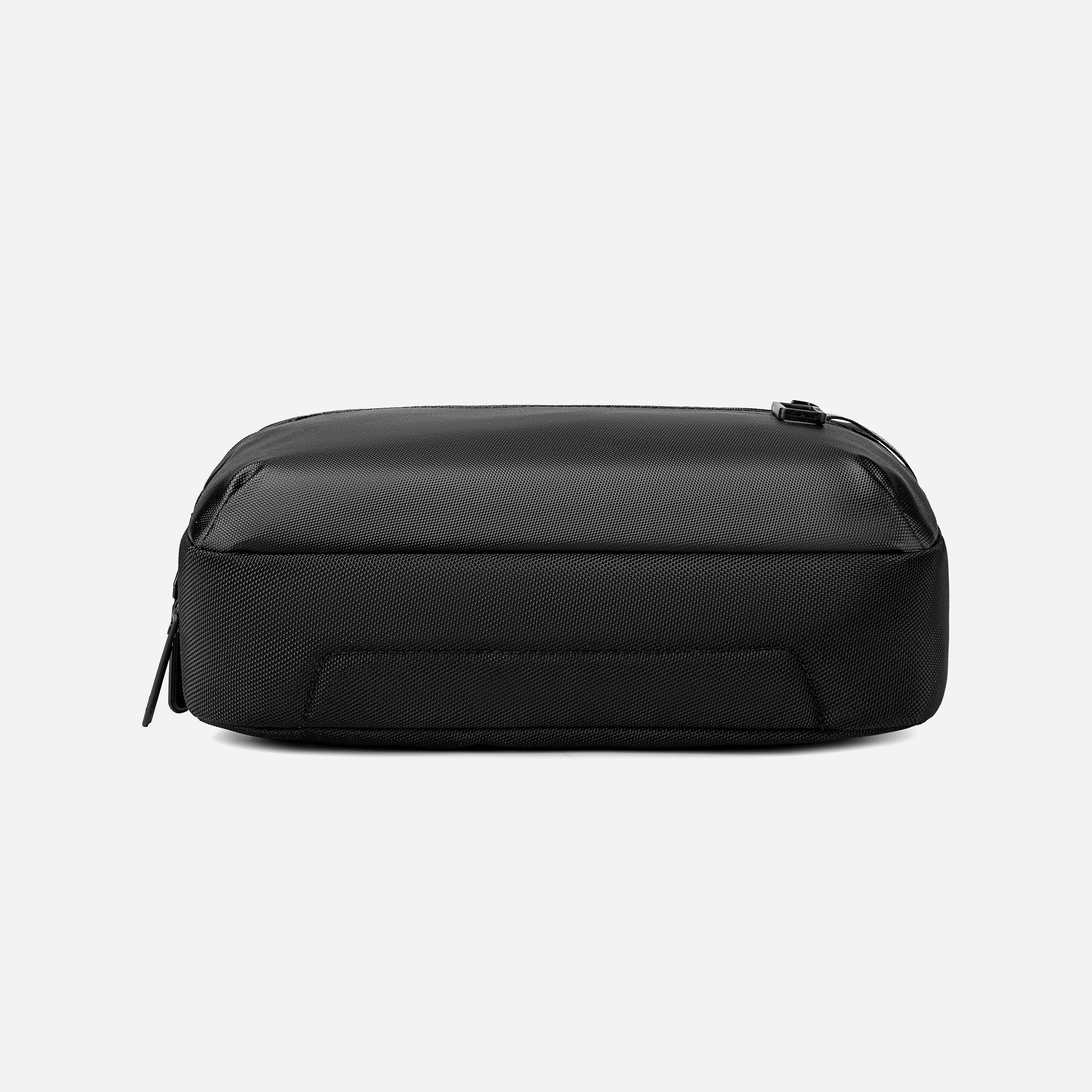 GXB00864 arctichunter-eg