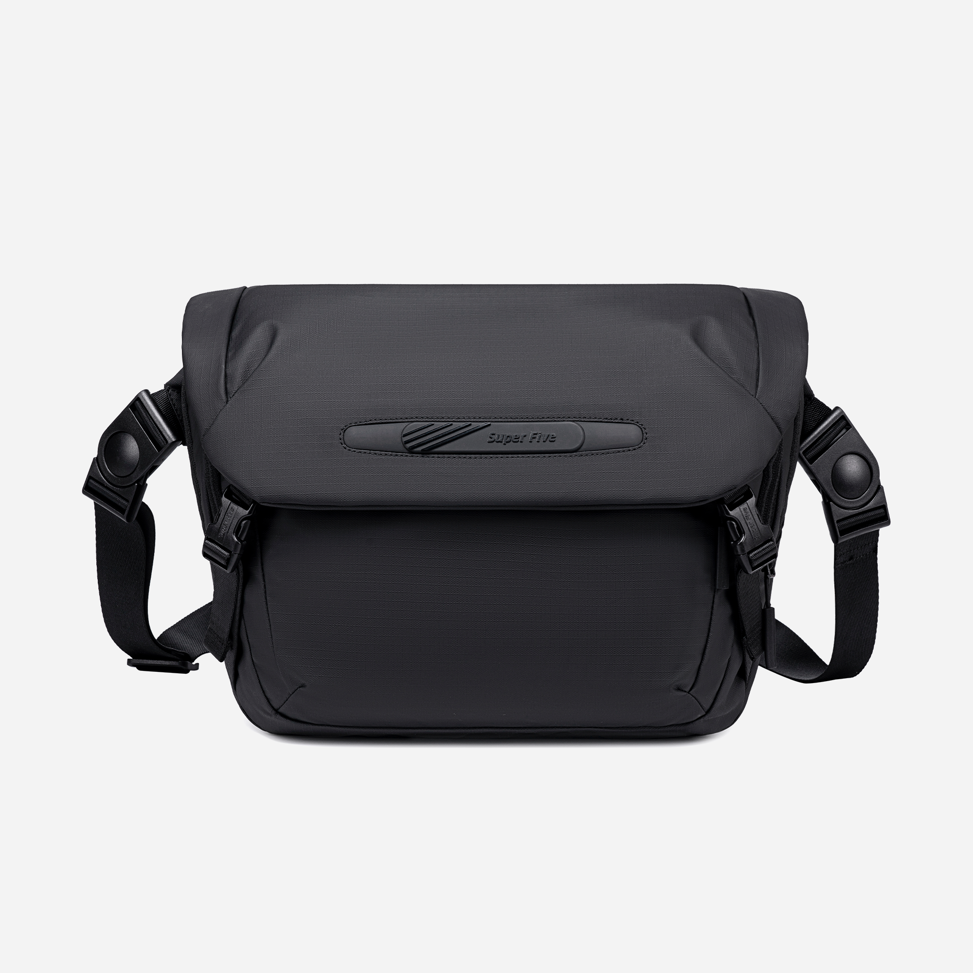 FKB00741 Black