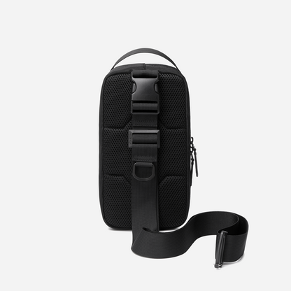 GXB00131 Black