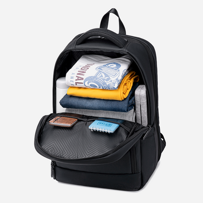 GB00708 Black