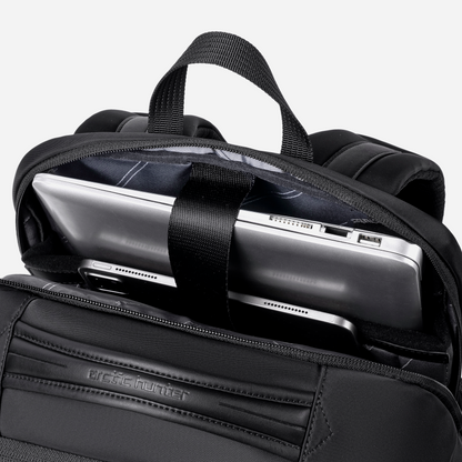 B00810 Black arctichunter-eg