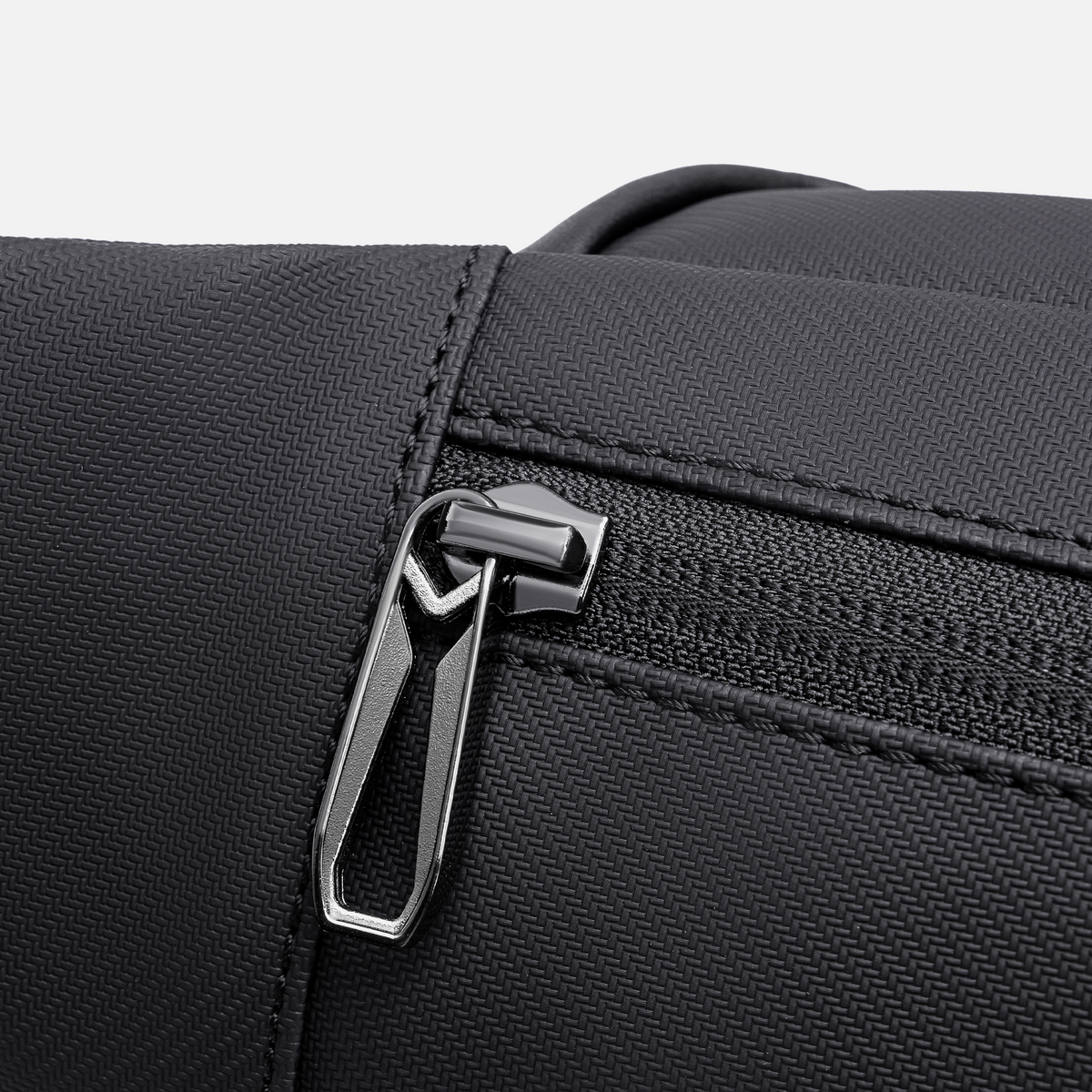 GXB01053 Black